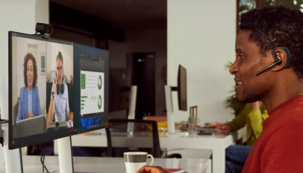 Poly Voyager Legend 50 UC With BT700 Adapter