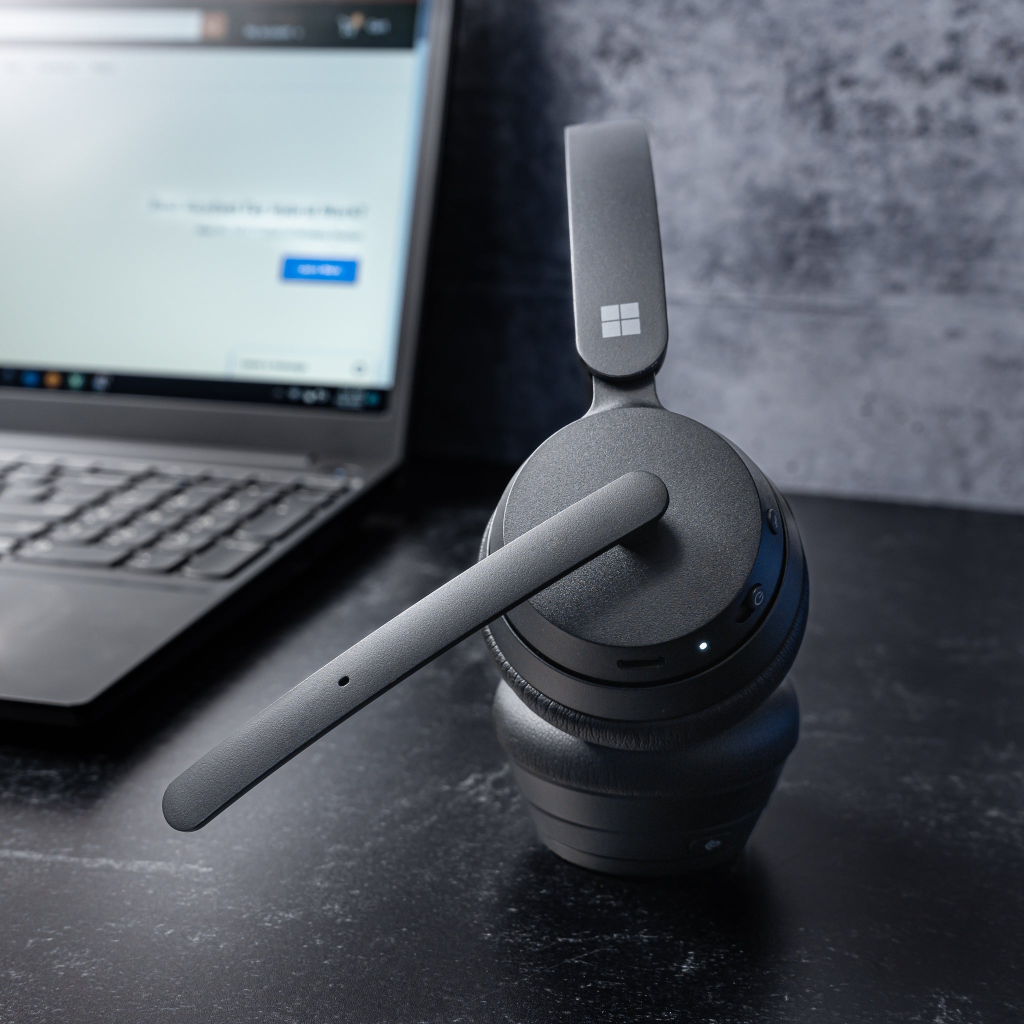 Microsoft Modern Wireless Headset (Discontinued)- Boomstick Wireless Best  Alternative
